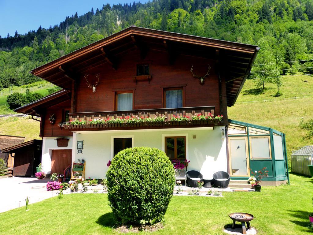Apartment Haus Gold Fusch an der Grossglocknerstrasse エクステリア 写真