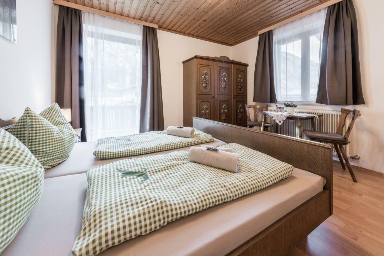 Apartment Haus Gold Fusch an der Grossglocknerstrasse エクステリア 写真