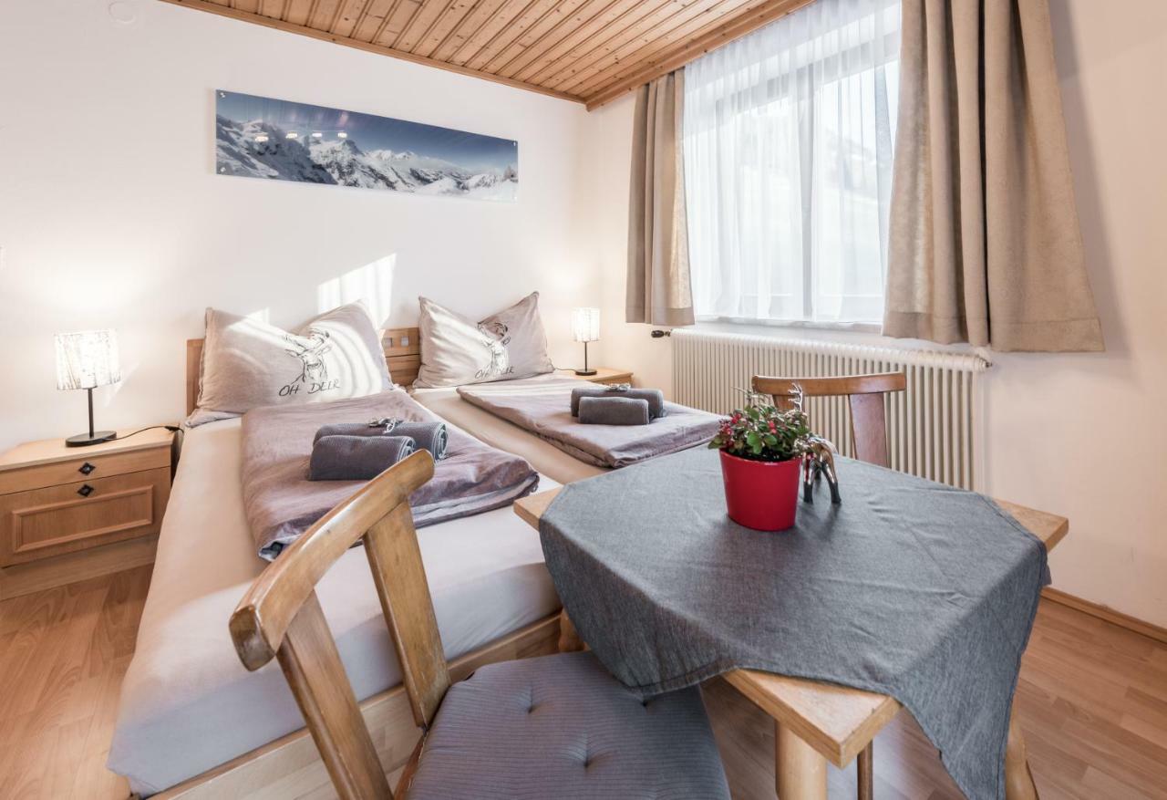 Apartment Haus Gold Fusch an der Grossglocknerstrasse エクステリア 写真